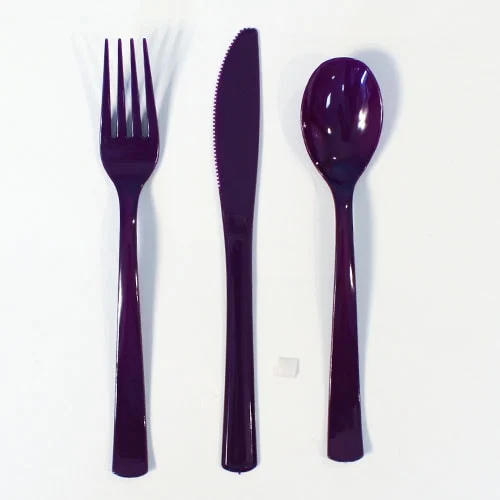 Deep Purple Plastic Cutlery Set for 6 Guests (18 Pieces)
