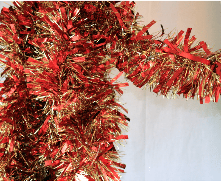 11cm Christmas Red/Gold Tinsel Garland Pack of 3 - Image 3